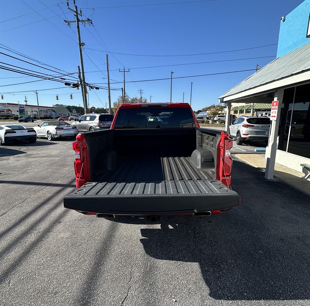 2019 Chevrolet Silverado 1500 RST - Photo 10