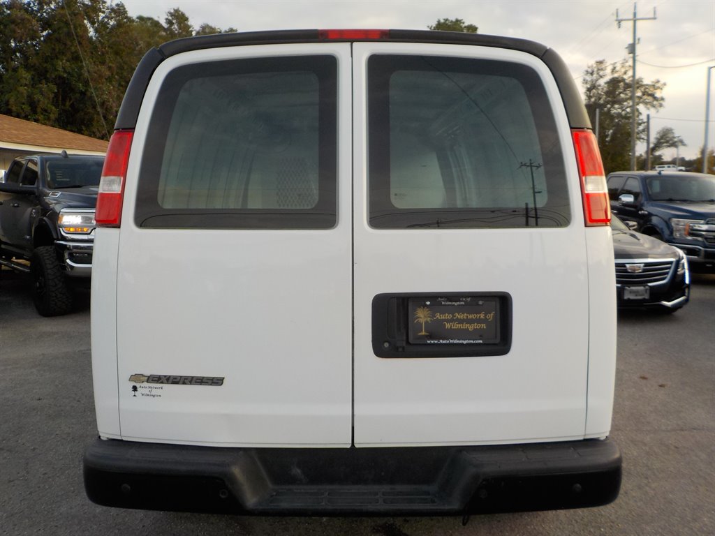 2021 Chevrolet Express Cargo Work Van photo 8