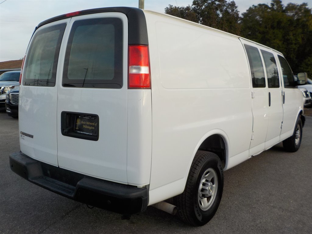 2021 Chevrolet Express Cargo Work Van photo 7