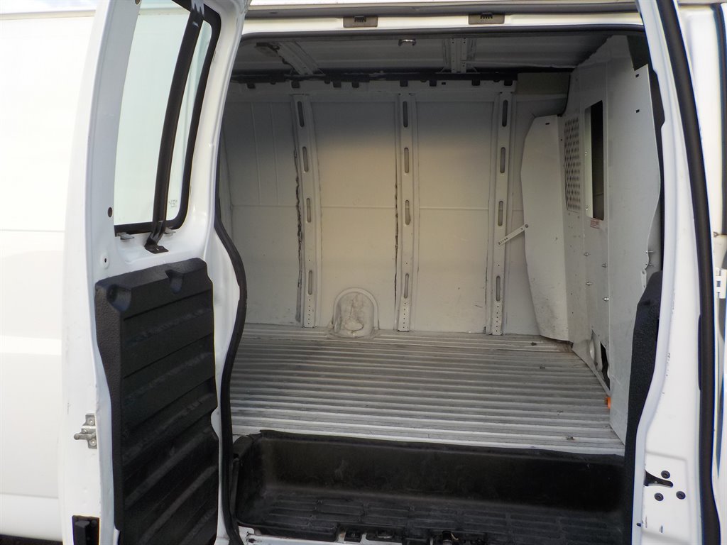 2021 Chevrolet Express Cargo Work Van photo 16