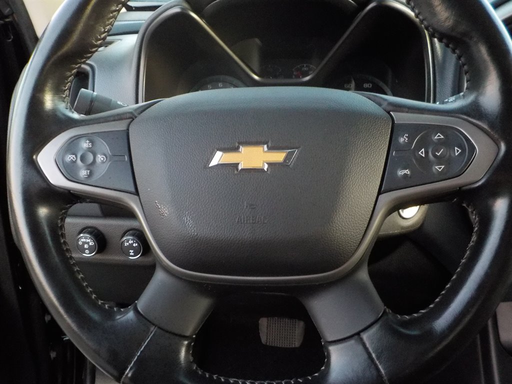 2016 Chevrolet Colorado Z71 photo 29