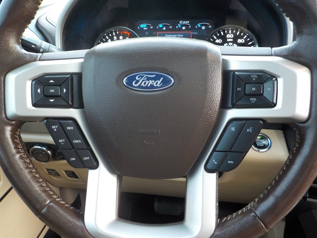 2020 Ford F-150 Lariat photo 38