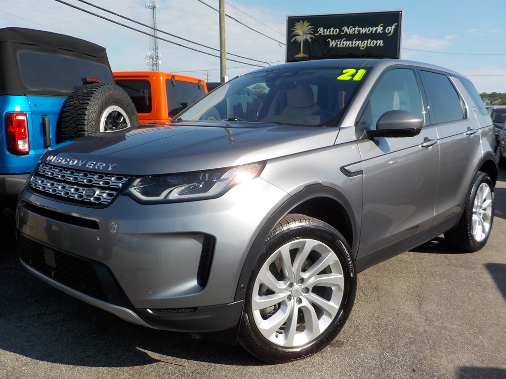 Land Rover Discovery Sport's photo