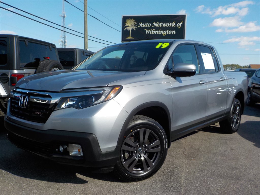 Honda Ridgeline's photo