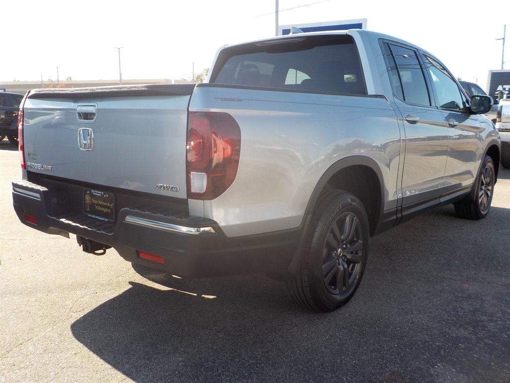 2019 Honda Ridgeline Sport photo 7