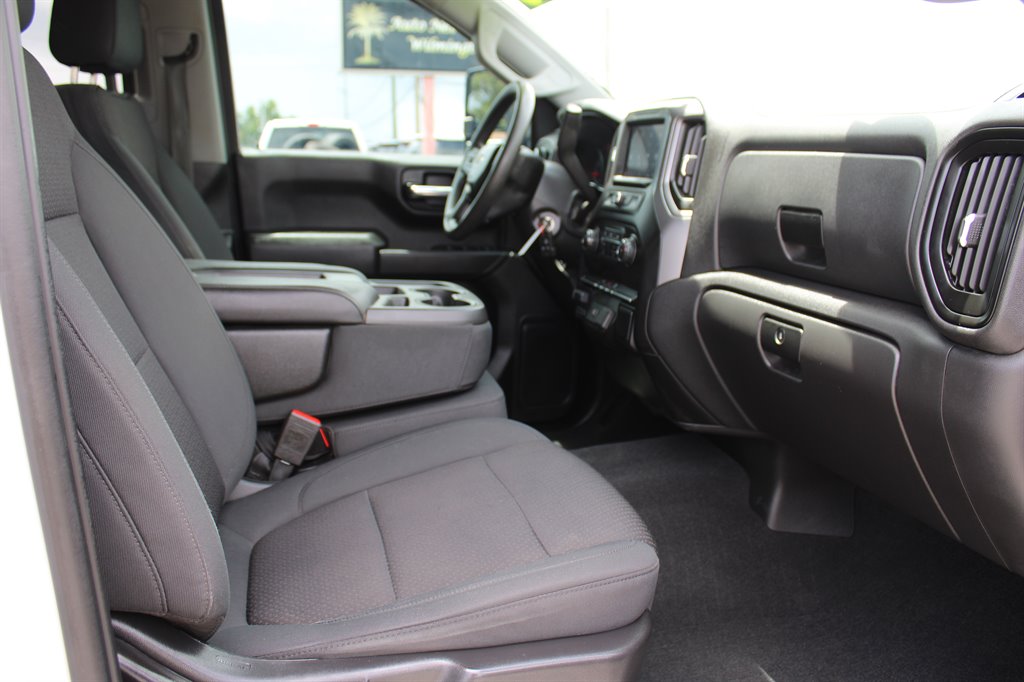 2020 Chevrolet Silverado 1500 Custom photo 23