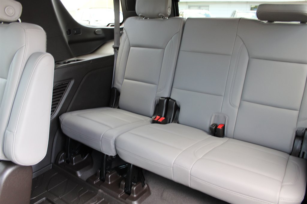 2022 Chevrolet Tahoe Z71 photo 17