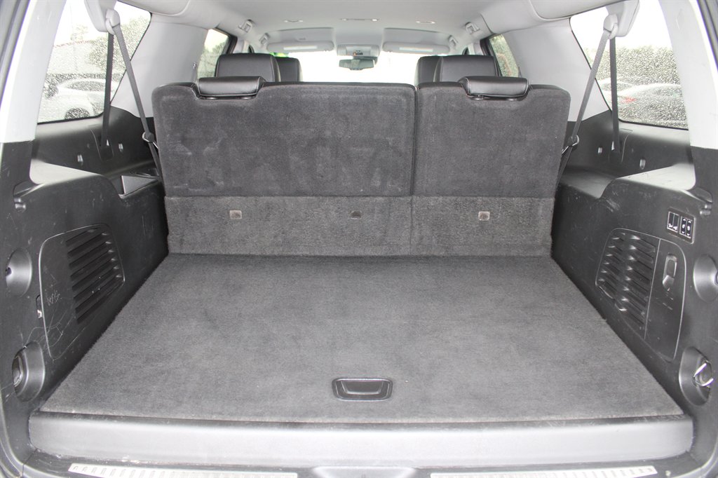 2020 Chevrolet Suburban Premier - Photo 19