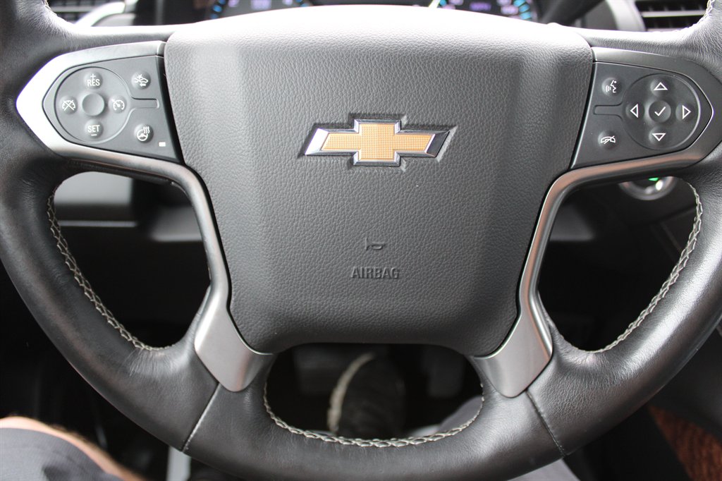 2020 Chevrolet Suburban Premier - Photo 24