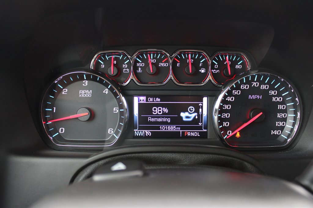 2020 Chevrolet Suburban Premier - Photo 25