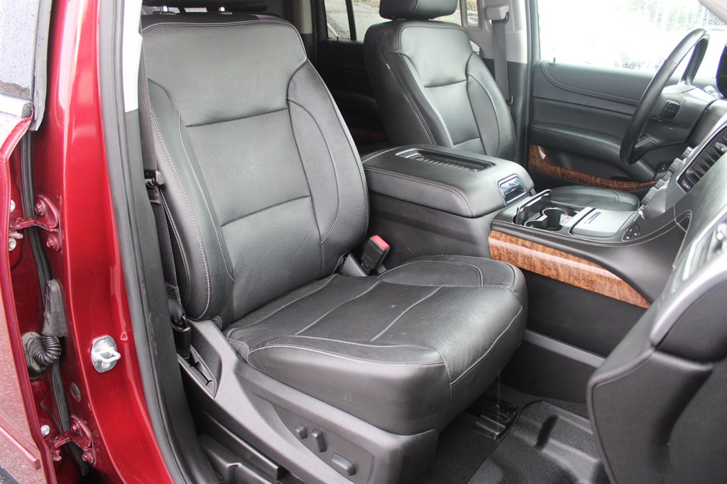 2020 Chevrolet Suburban Premier - Photo 23