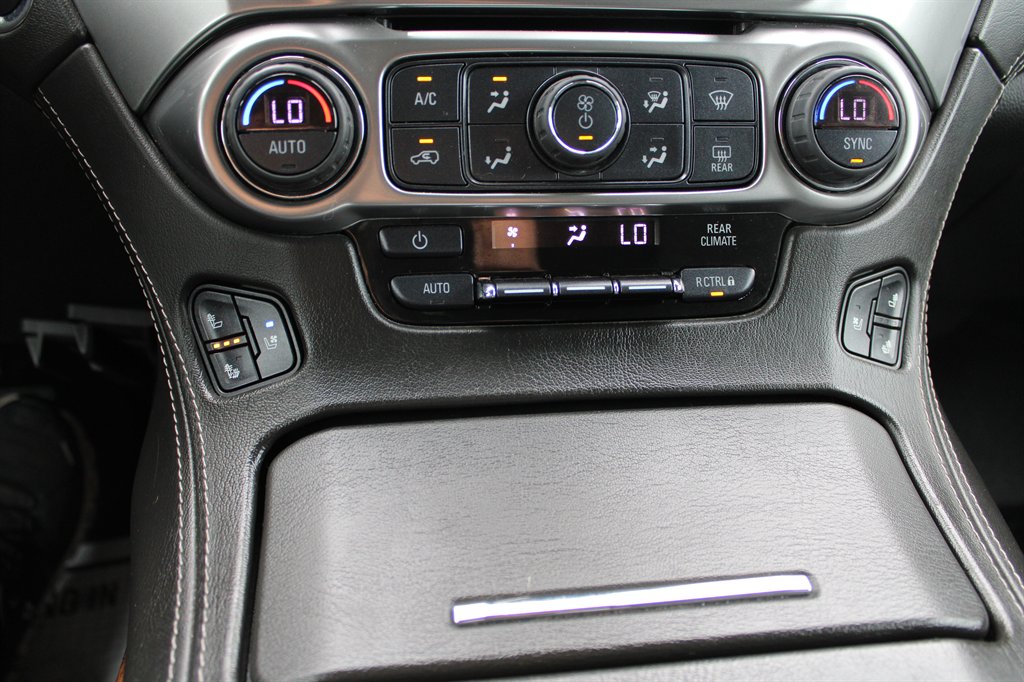 2020 Chevrolet Suburban Premier - Photo 27