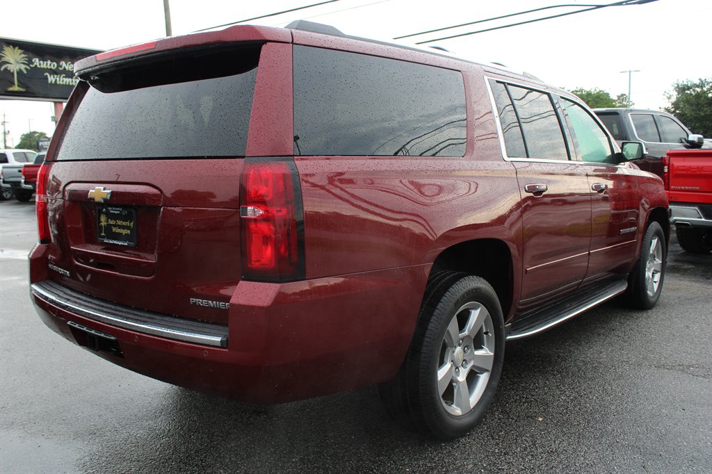 2020 Chevrolet Suburban Premier - Photo 7