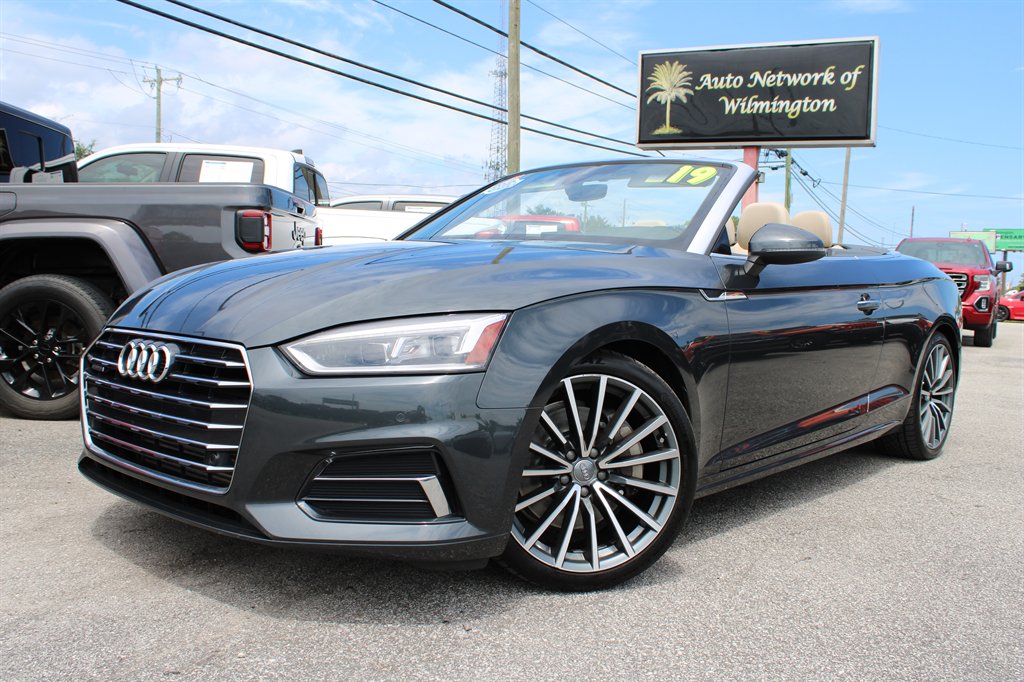 2019 Audi A5 Cabriolet Premium Plus's photo