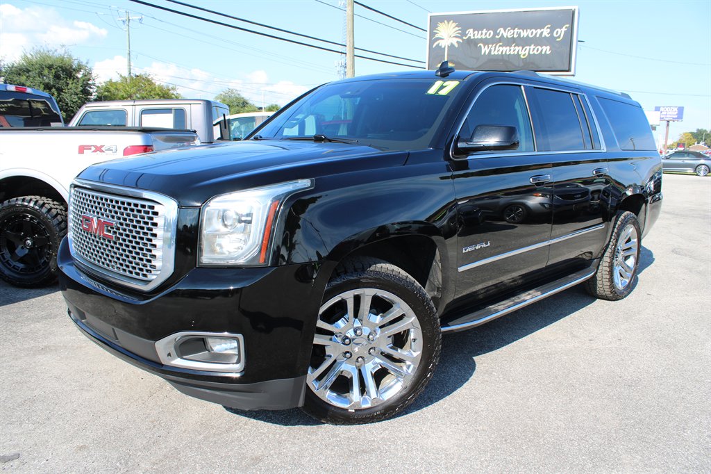 2017 GMC Yukon XL Denali's photo