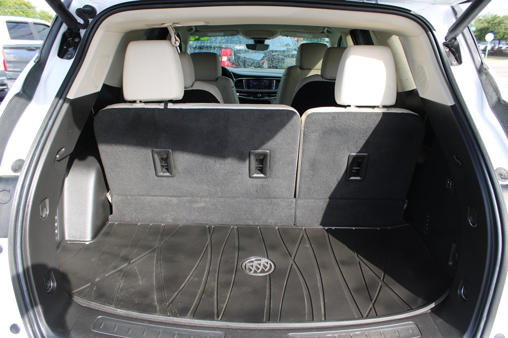 2024 Buick Enclave Premium - Photo 18