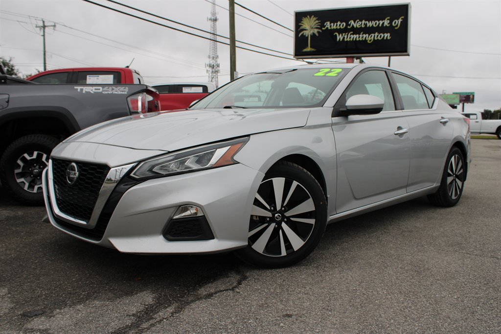 2022 Nissan Altima SV