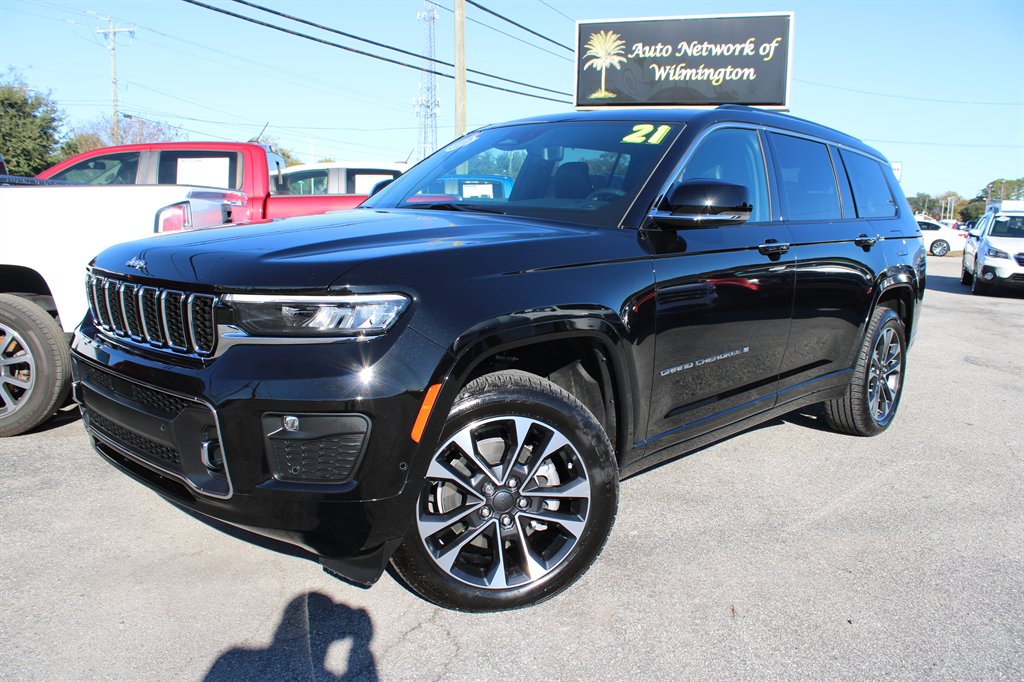 2021 Jeep Grand Cherokee L Overland's photo