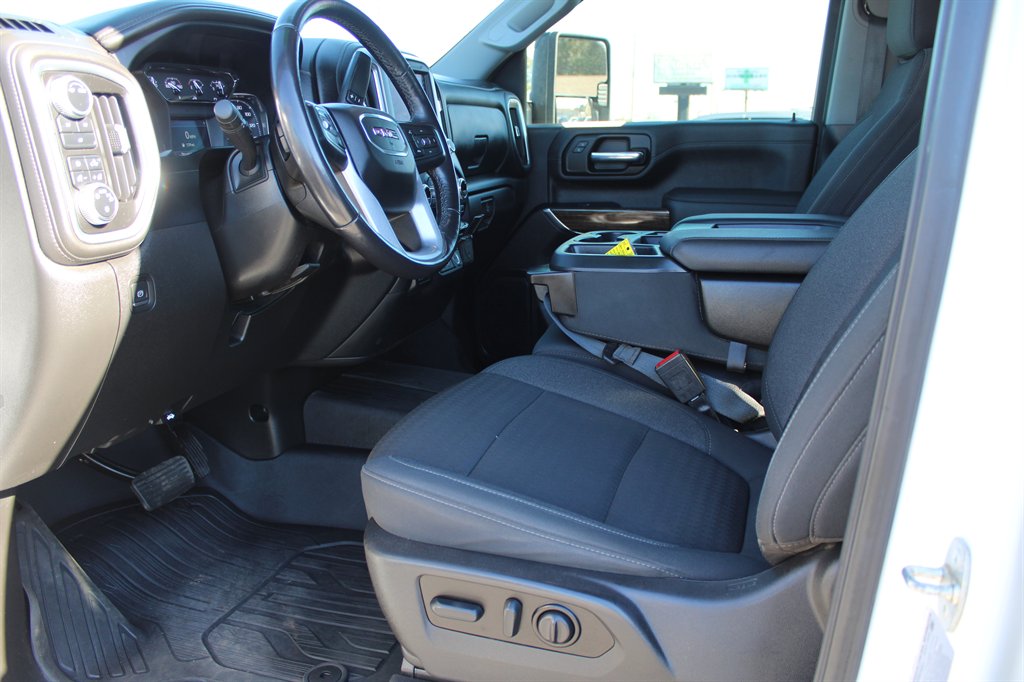 2022 GMC Sierra 2500HD SLE - Photo 16