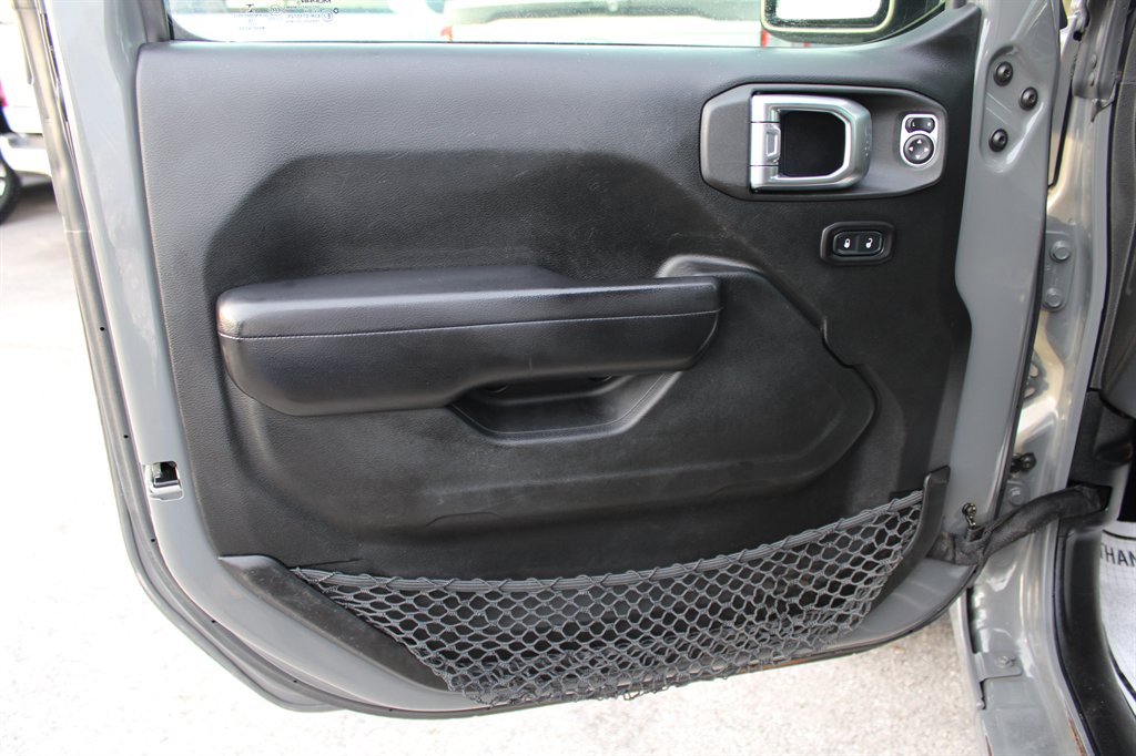 2019 Jeep Wrangler Sport S - Photo 11