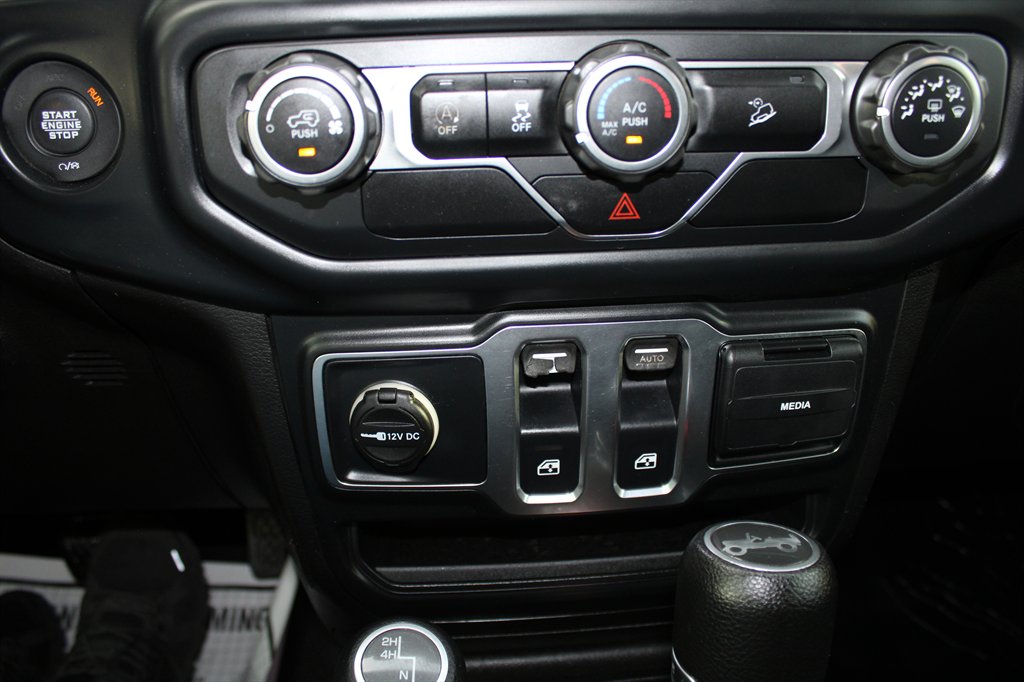 2019 Jeep Wrangler Sport S - Photo 24