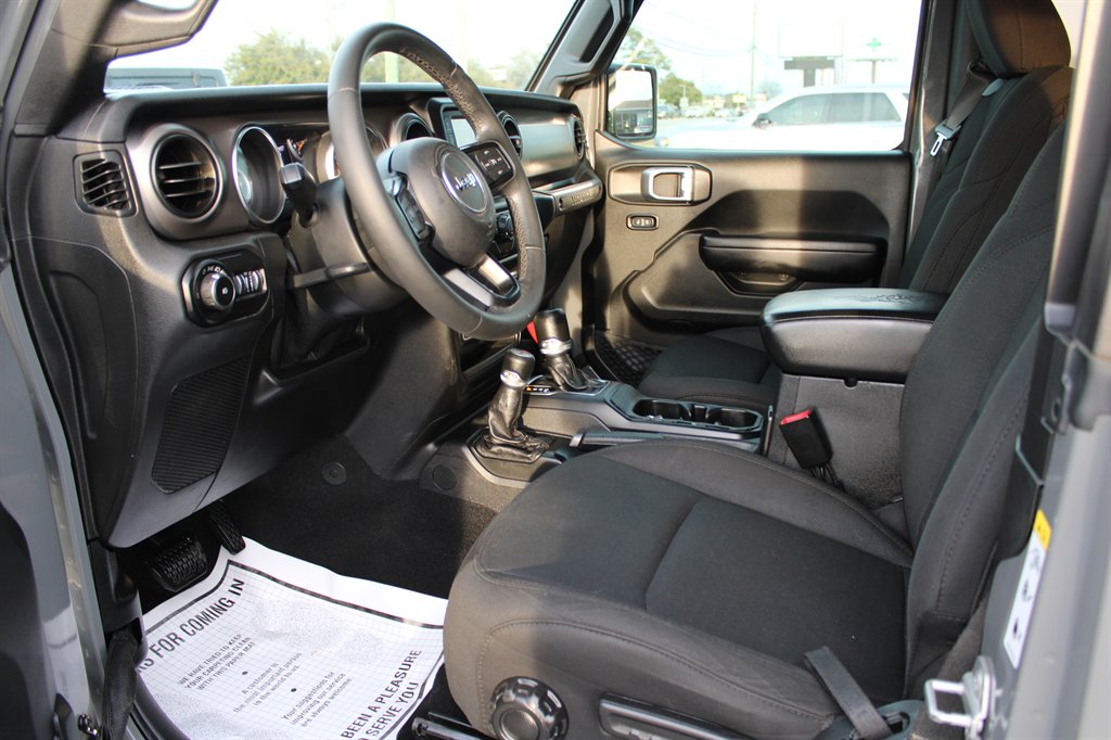 2019 Jeep Wrangler Sport S - Photo 13