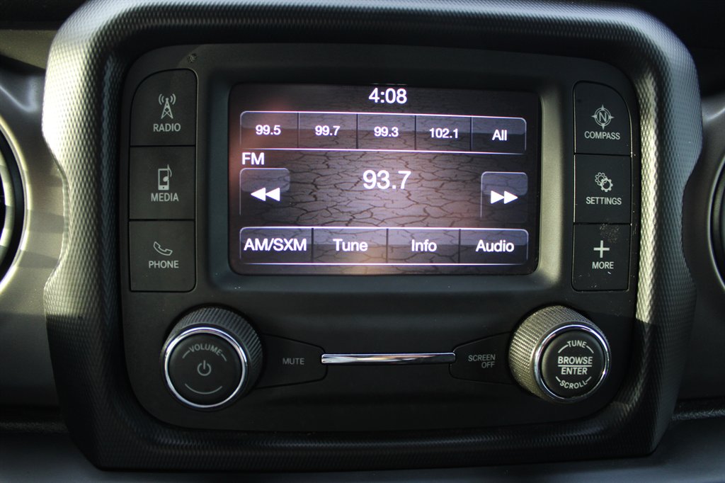 2019 Jeep Wrangler Sport S - Photo 25