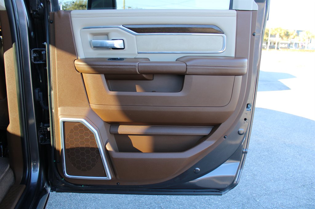 2023 RAM Ram 3500 Pickup Laramie - Photo 19