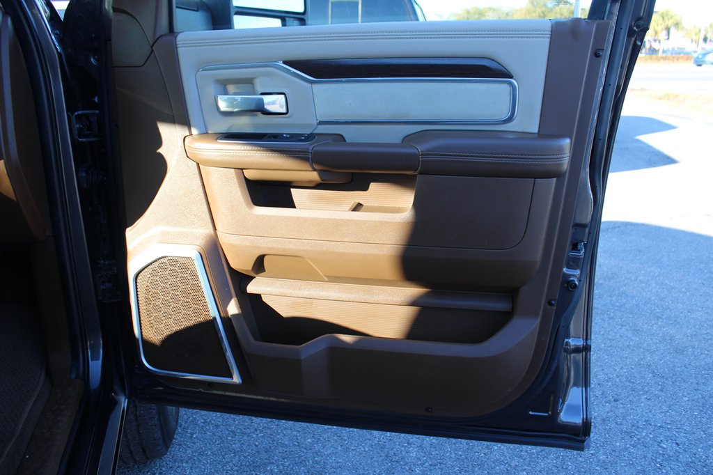 2023 RAM Ram 3500 Pickup Laramie - Photo 21