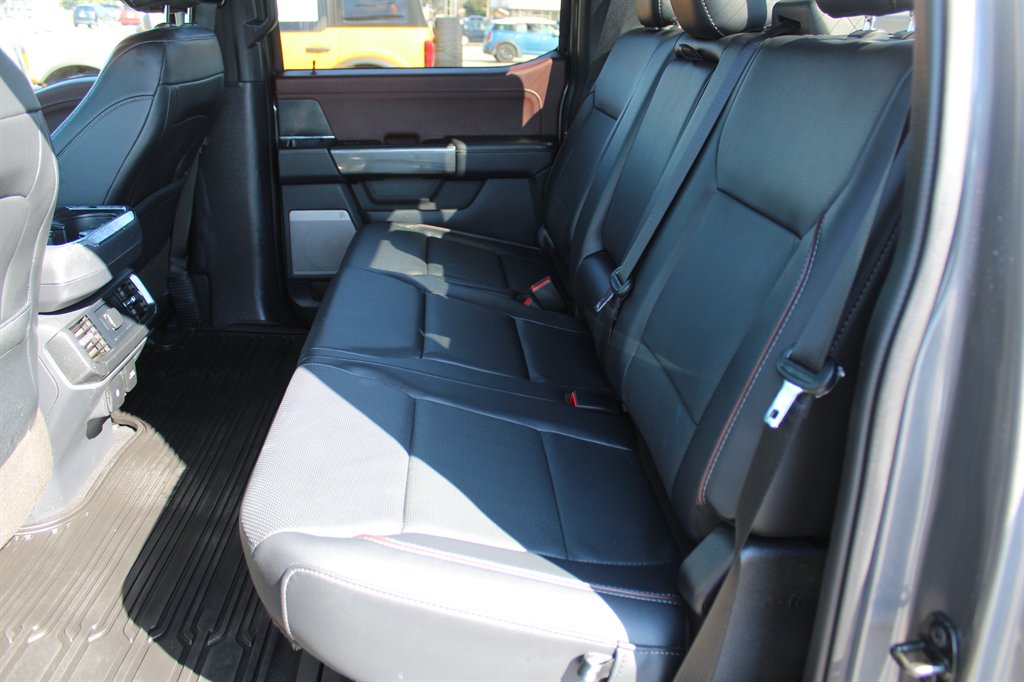 2023 Ford F-150 Lariat - Photo 16