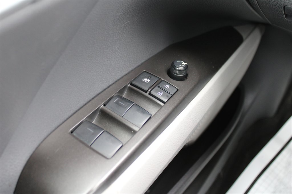 2023 Toyota Camry LE - Photo 21