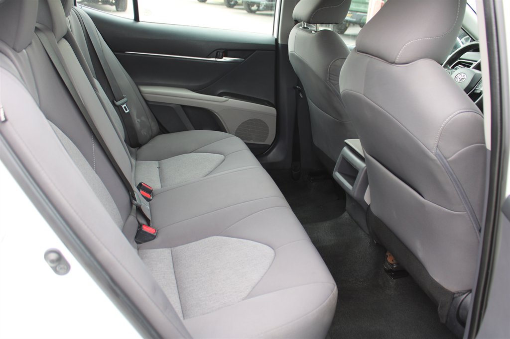 2023 Toyota Camry LE - Photo 16