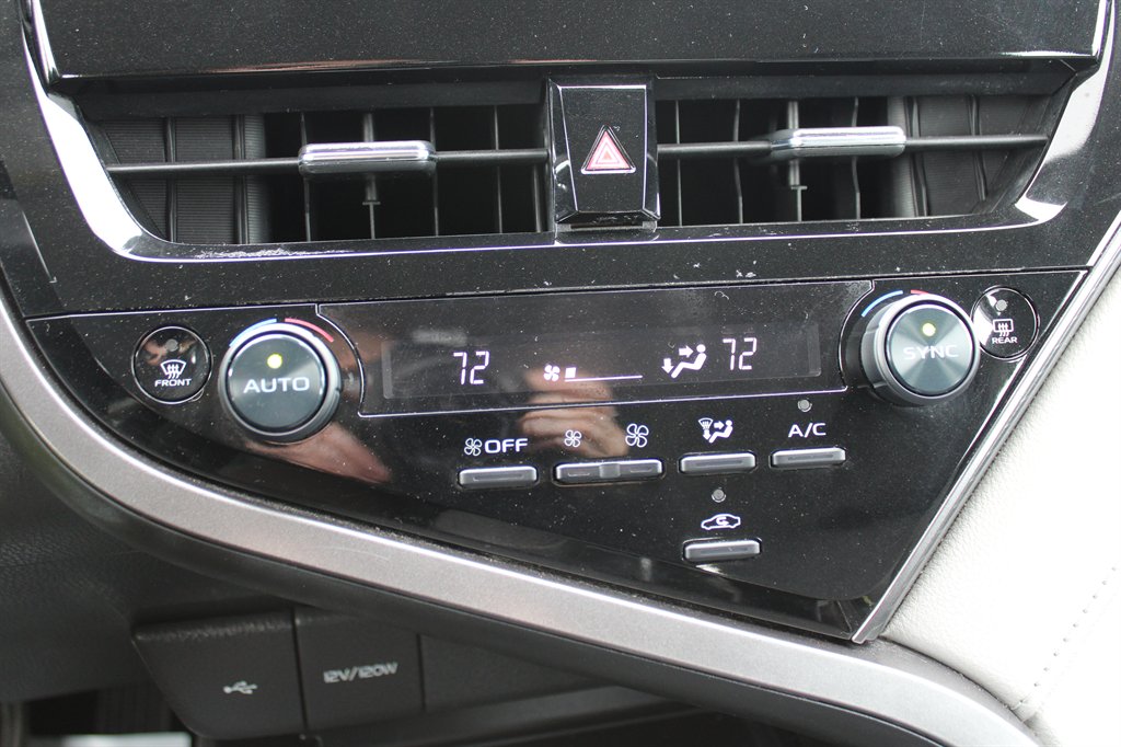 2023 Toyota Camry LE - Photo 27