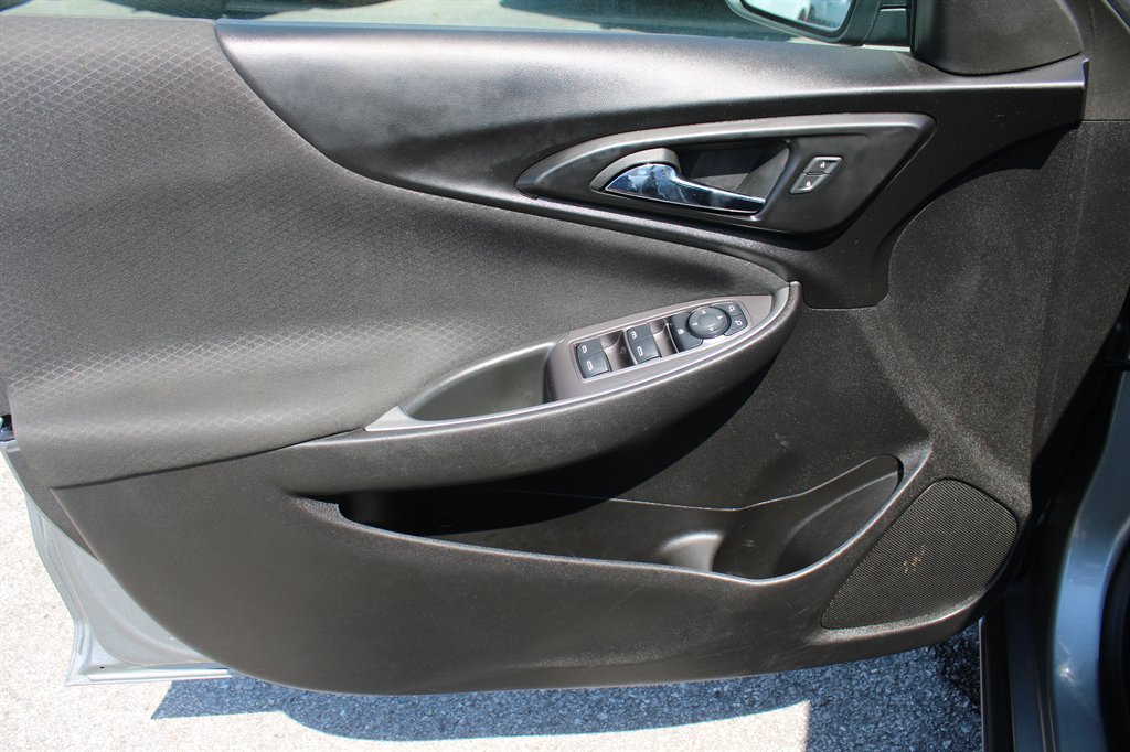 2024 Chevrolet Malibu 1LT - Photo 11