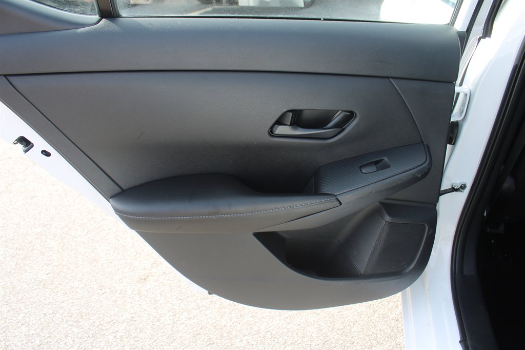 2024 Nissan Sentra SV - Photo 13