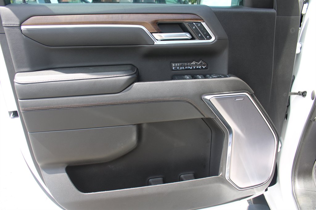 2023 Chevrolet Silverado 1500 High Country - Photo 11
