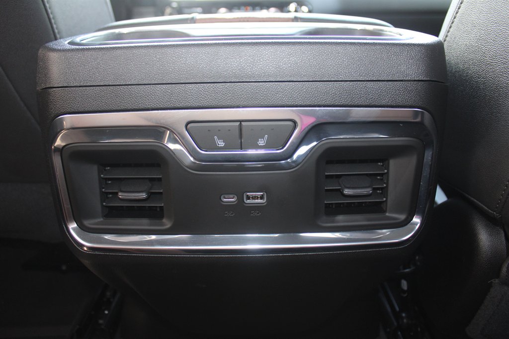2023 Chevrolet Silverado 1500 High Country - Photo 15