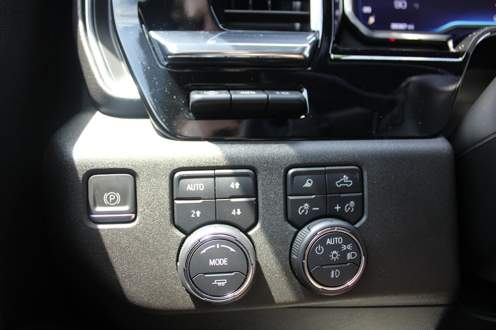 2023 Chevrolet Silverado 1500 High Country - Photo 21