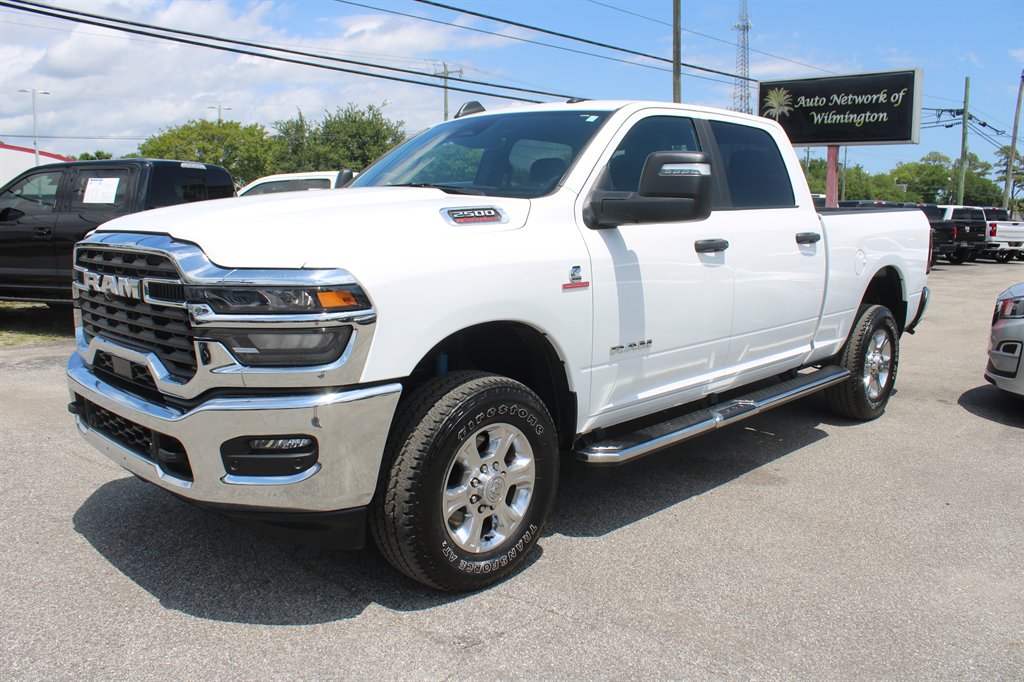 2025 RAM 2500 Big Horn 4X4 Crew Cab SWB's photo