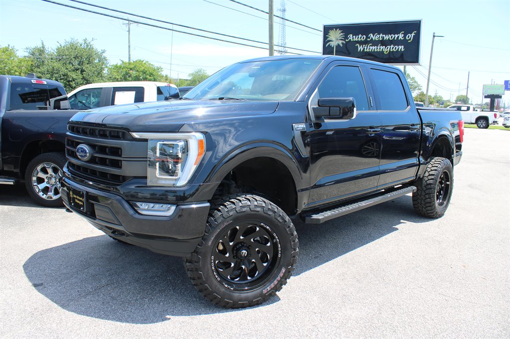 2021 Ford F-150 Lariat 4x4 SuperCrew 145 in's photo