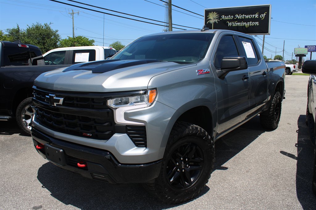 2023 Chevrolet Silverado 1500 LT Trail Boss 4X4 Crew Cab Short Box's photo