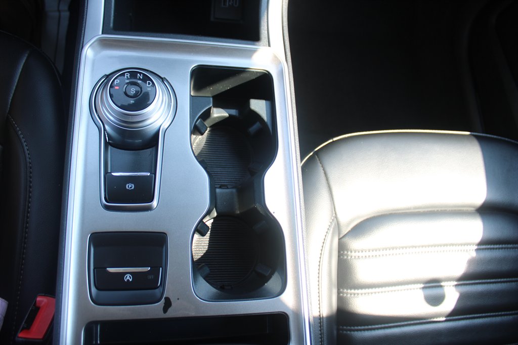 2024 Ford Edge SEL - Photo 26
