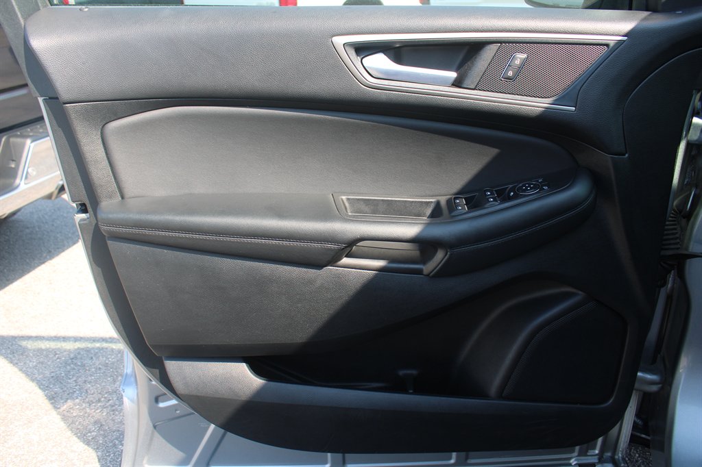 2024 Ford Edge SEL - Photo 10
